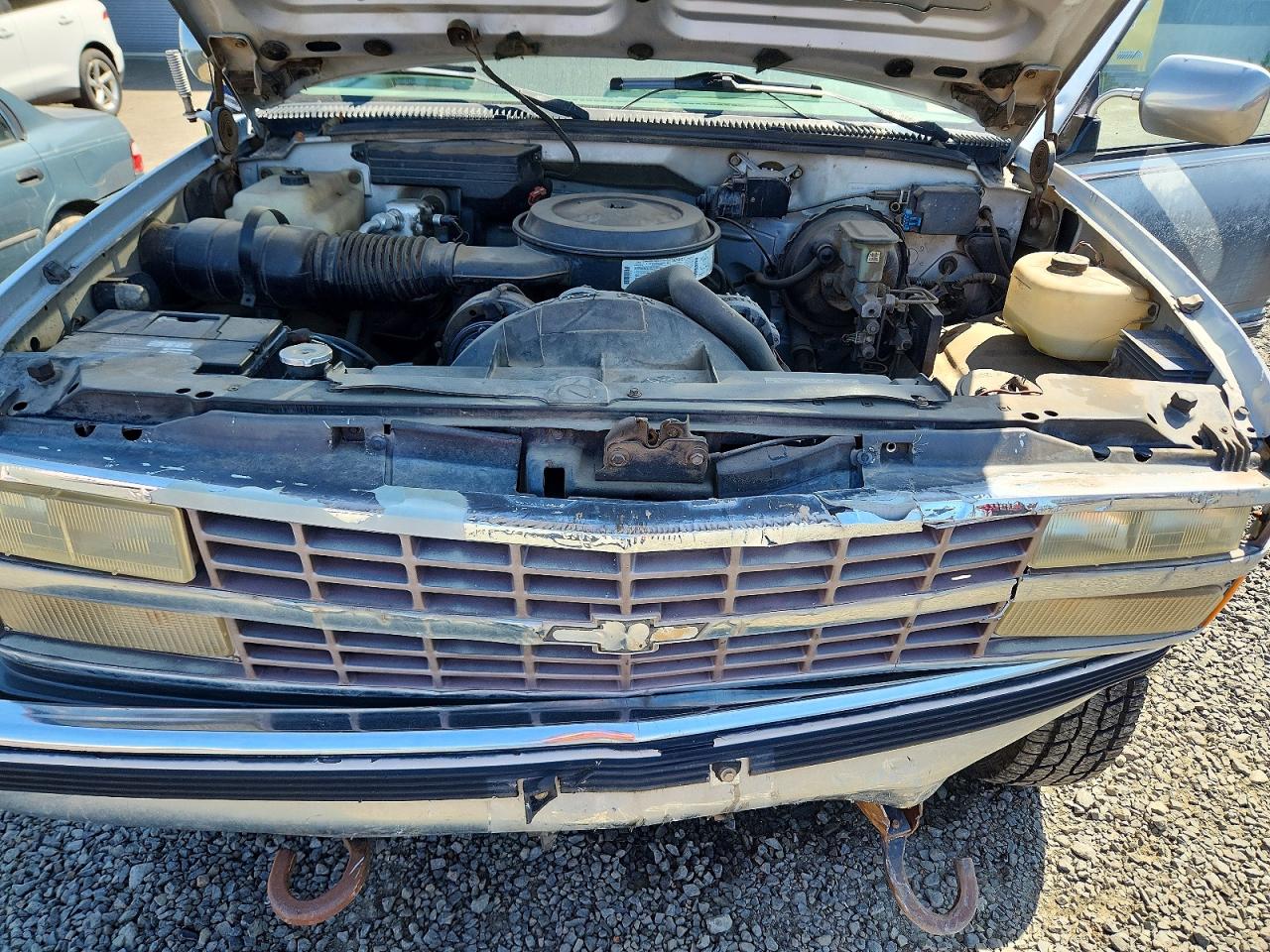 1991 CHEVROLET GMT-400 K2500 photo 11