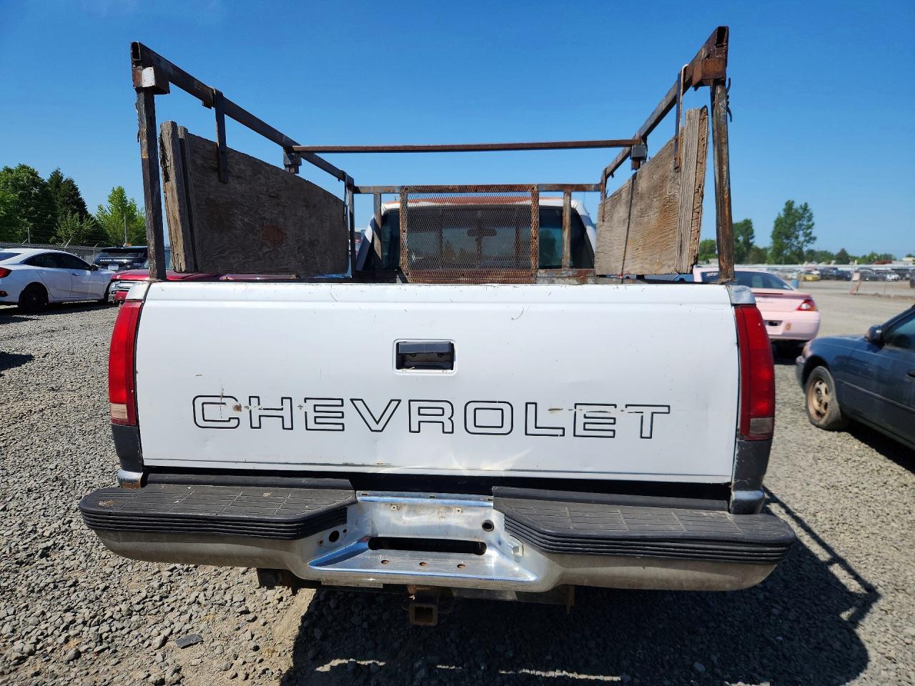 1991 CHEVROLET GMT-400 K2500 photo 6