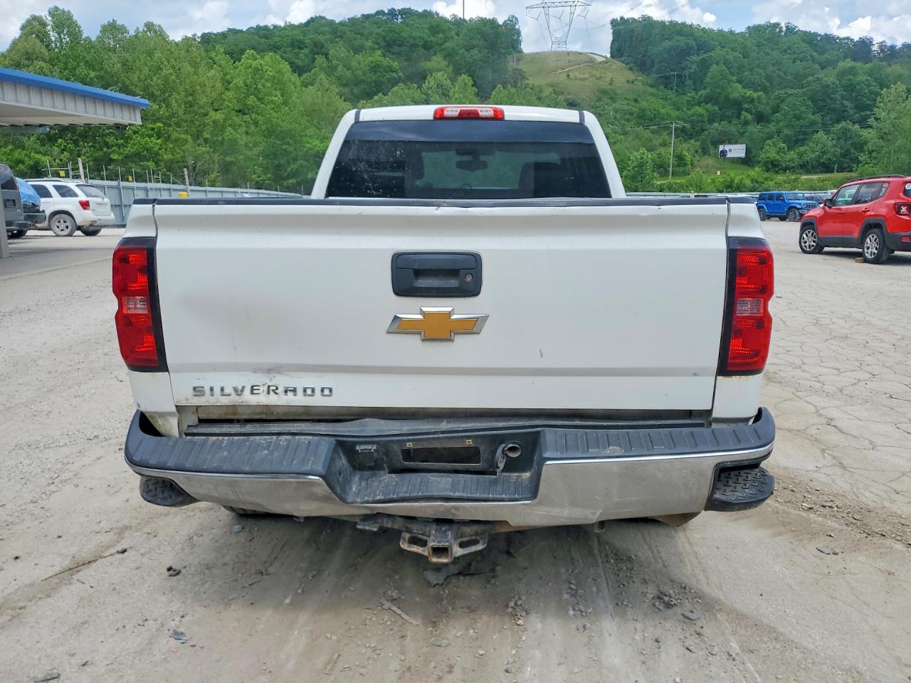 2014 CHEVROLET SILVERADO K1500 photo 6