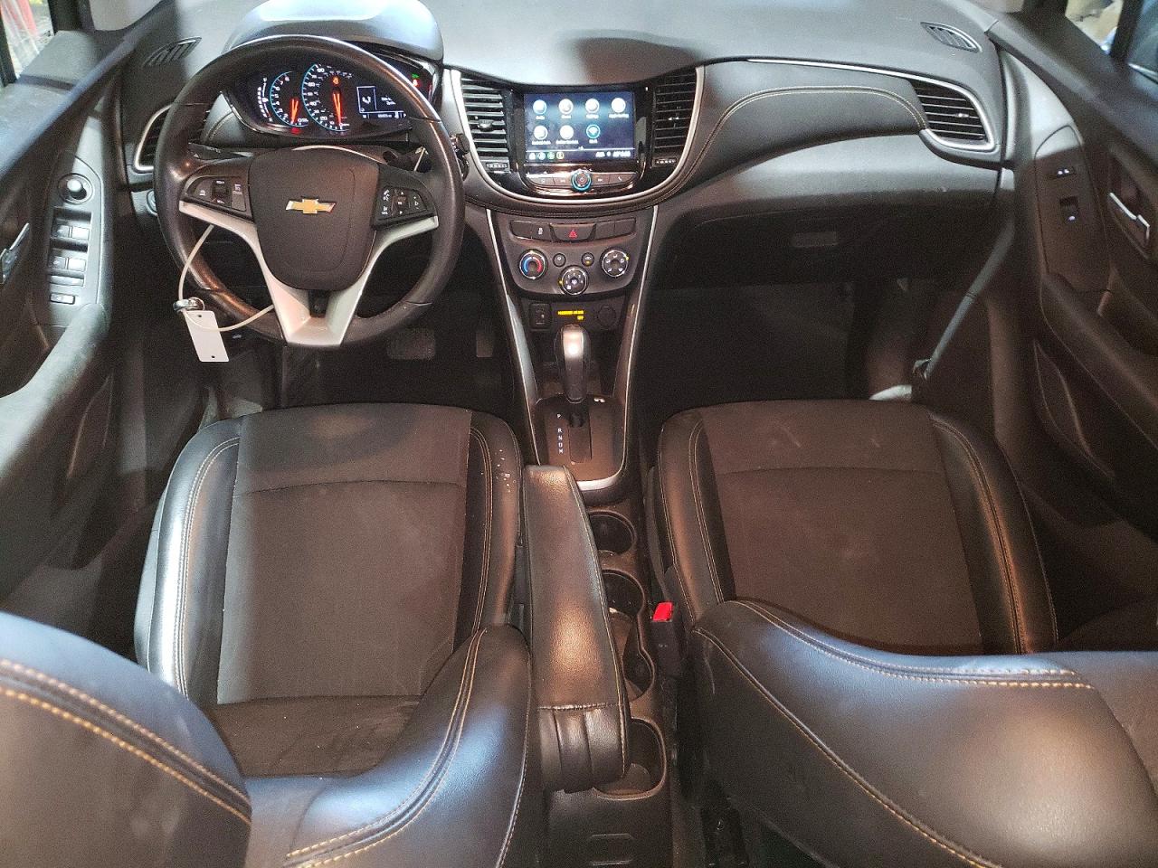 2019 CHEVROLET TRAX 1LT photo 8