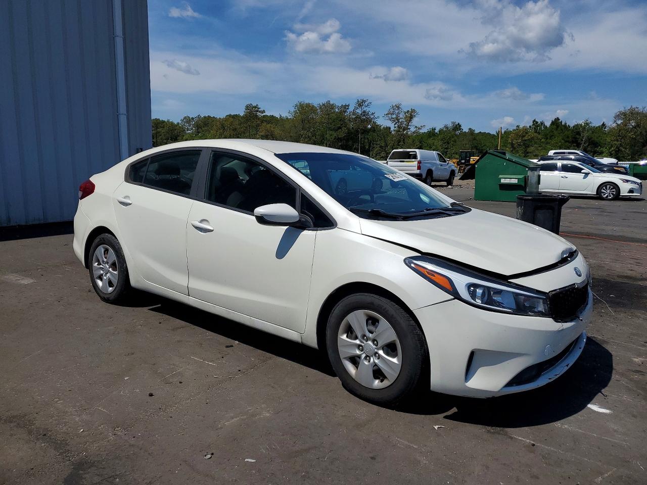 2018 KIA FORTE LX photo 7