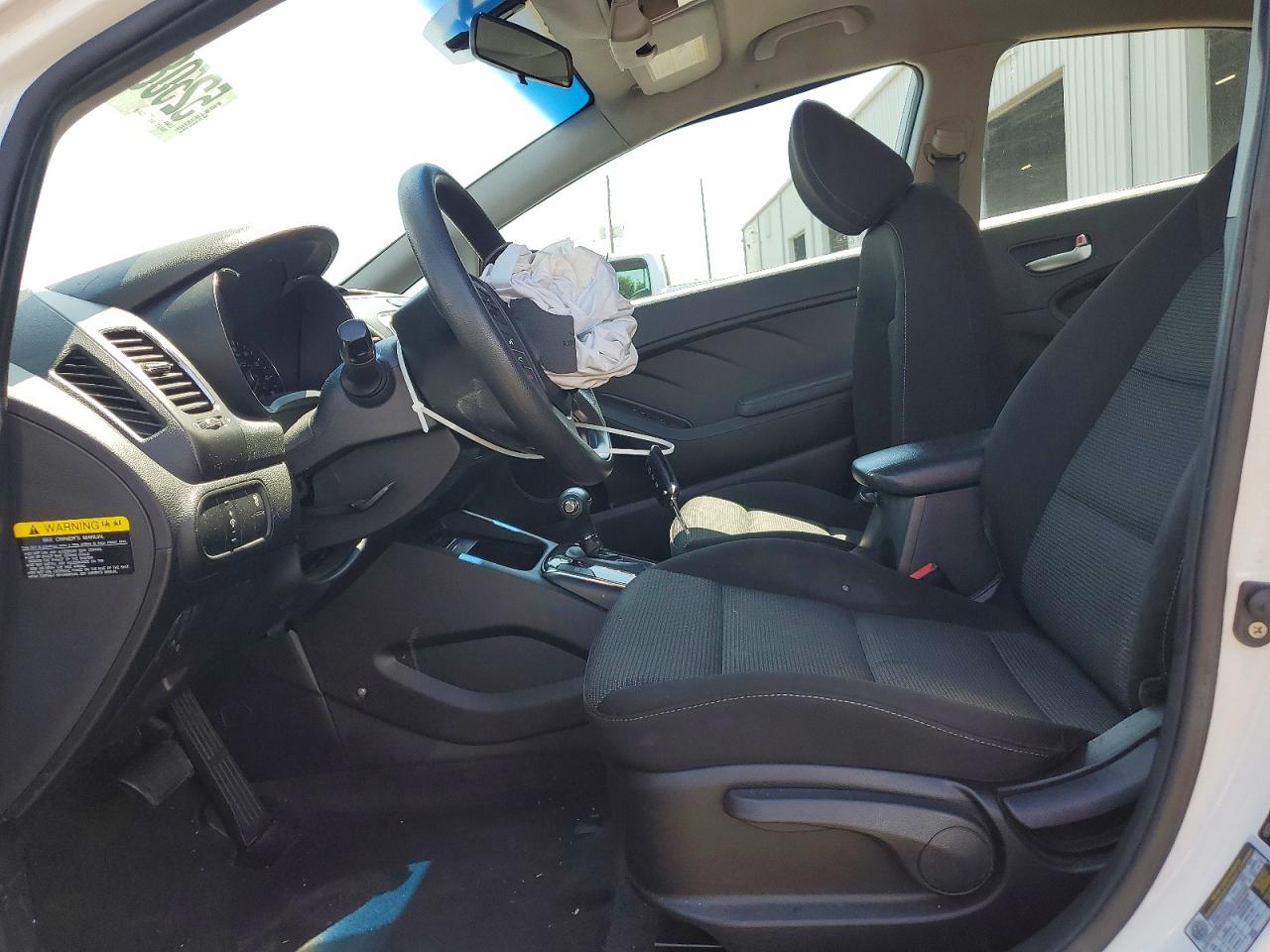 2018 KIA FORTE LX photo 13