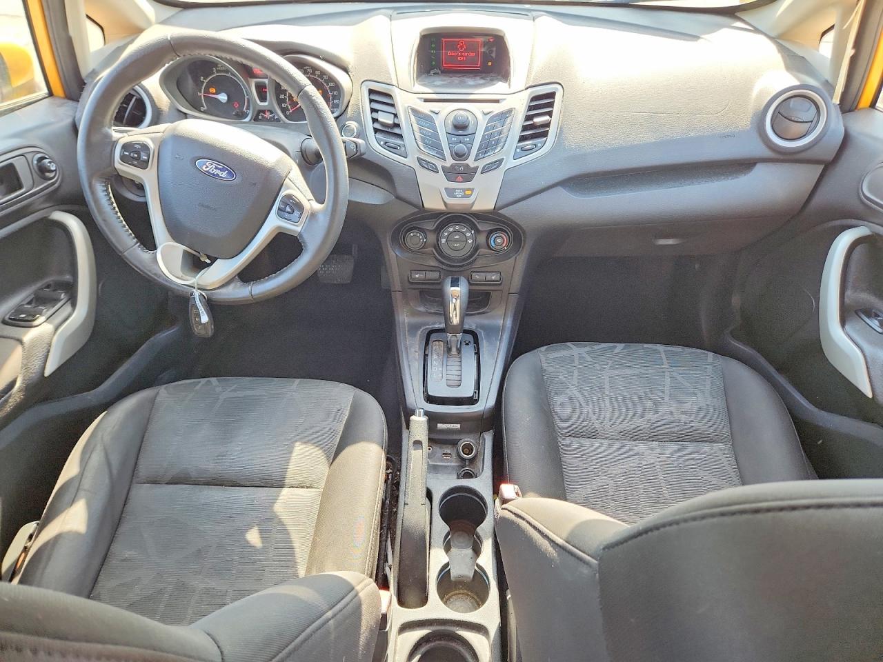 2011 FORD FIESTA SEL photo 15