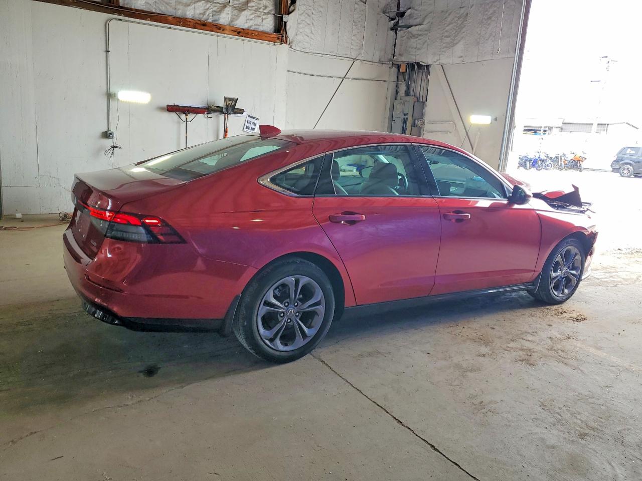 2024 HONDA ACCORD photo 5