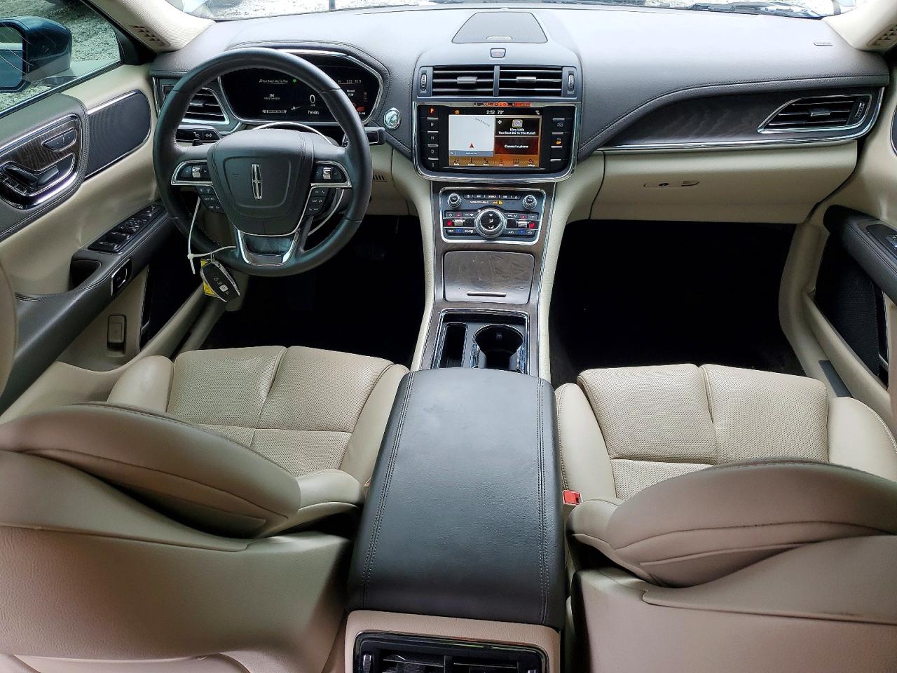 2018 LINCOLN CONTINENTAL SELECT photo 22