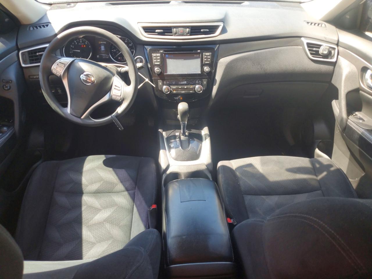 2014 NISSAN ROGUE SV photo 22
