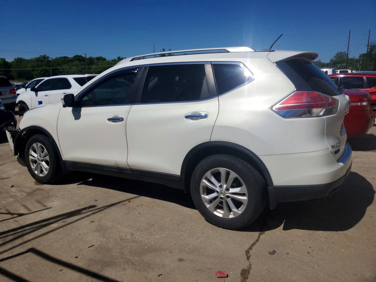 2014 NISSAN ROGUE SV photo 4