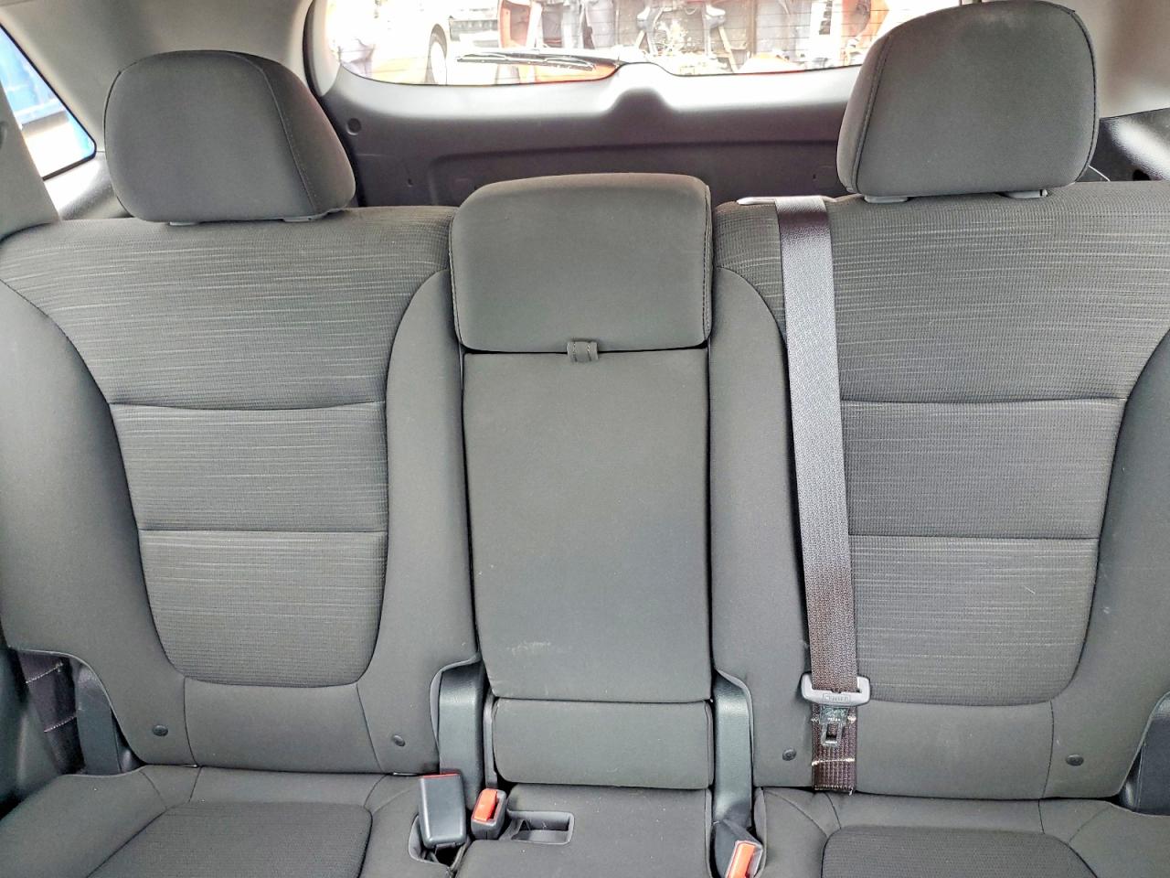 2014 KIA SORENTO LX photo 19