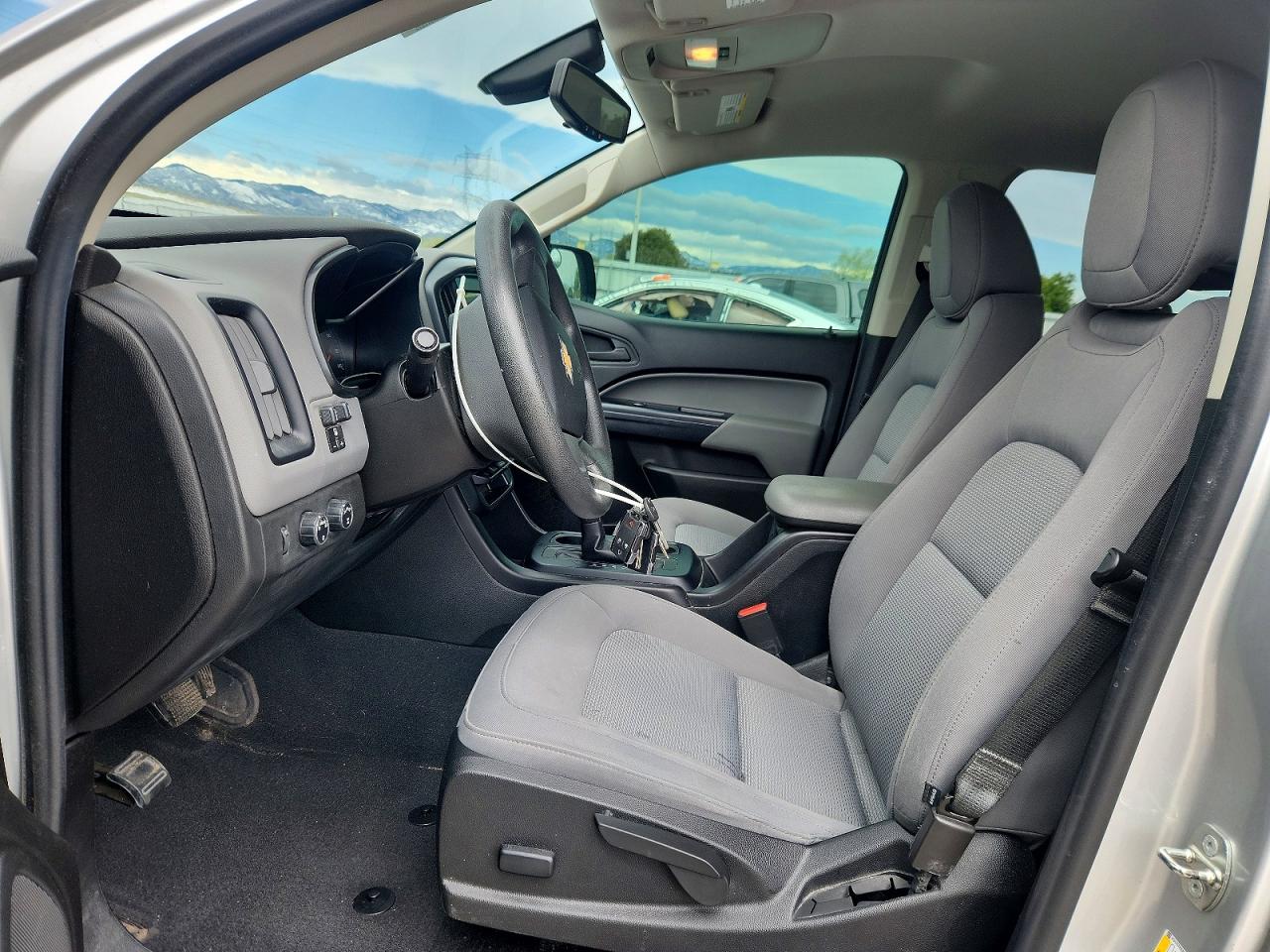 2019 CHEVROLET COLORADO photo 13