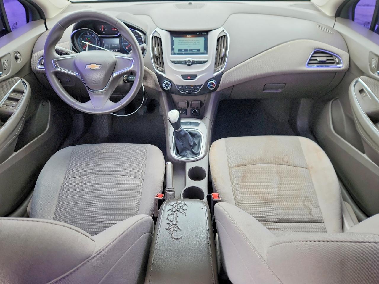 2017 CHEVROLET CRUZE LS photo 15