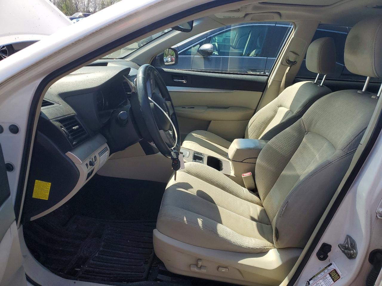 2011 SUBARU OUTBACK 2.5I PREMIUM photo 19
