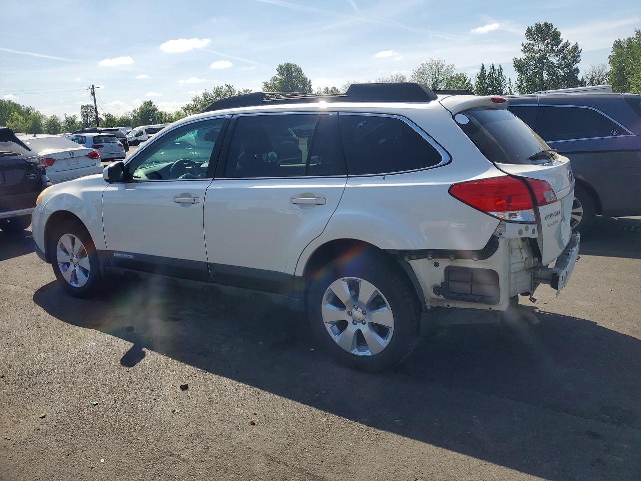 2011 SUBARU OUTBACK 2.5I PREMIUM photo 4
