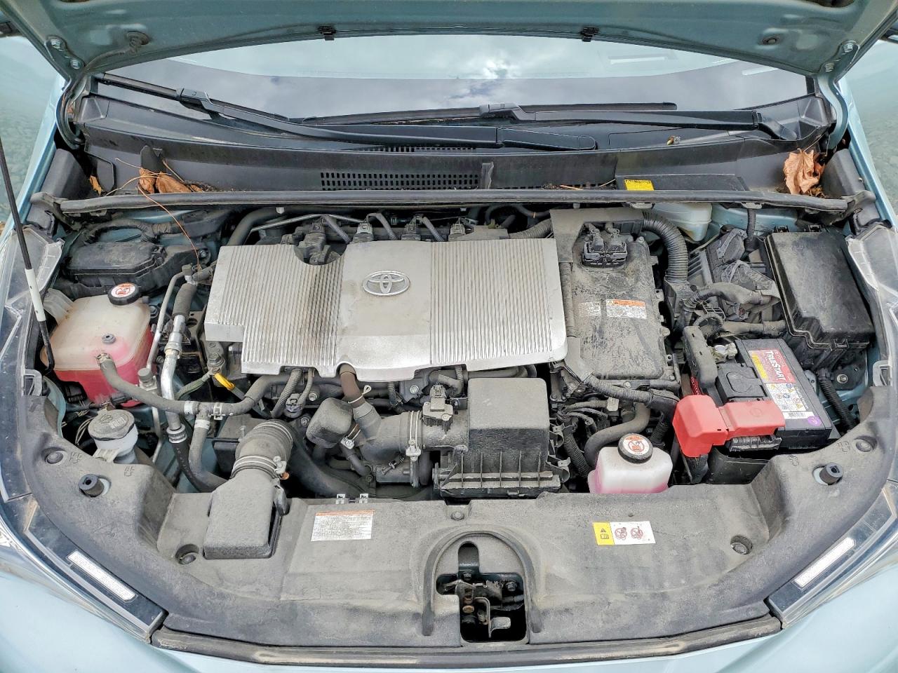 2016 TOYOTA PRIUS FOUR photo 21