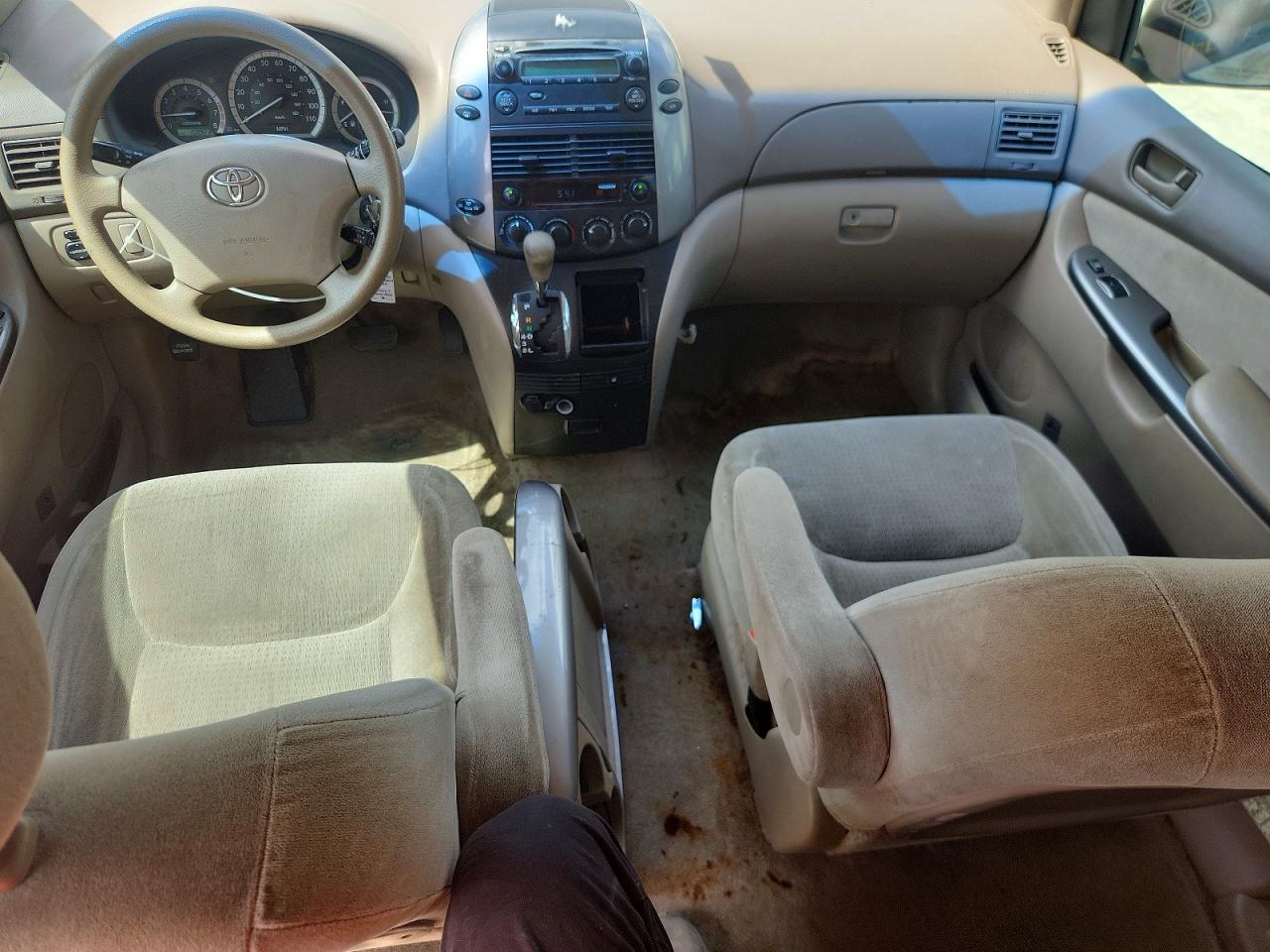 2007 TOYOTA SIENNA CE 7-PASSENGER photo 15