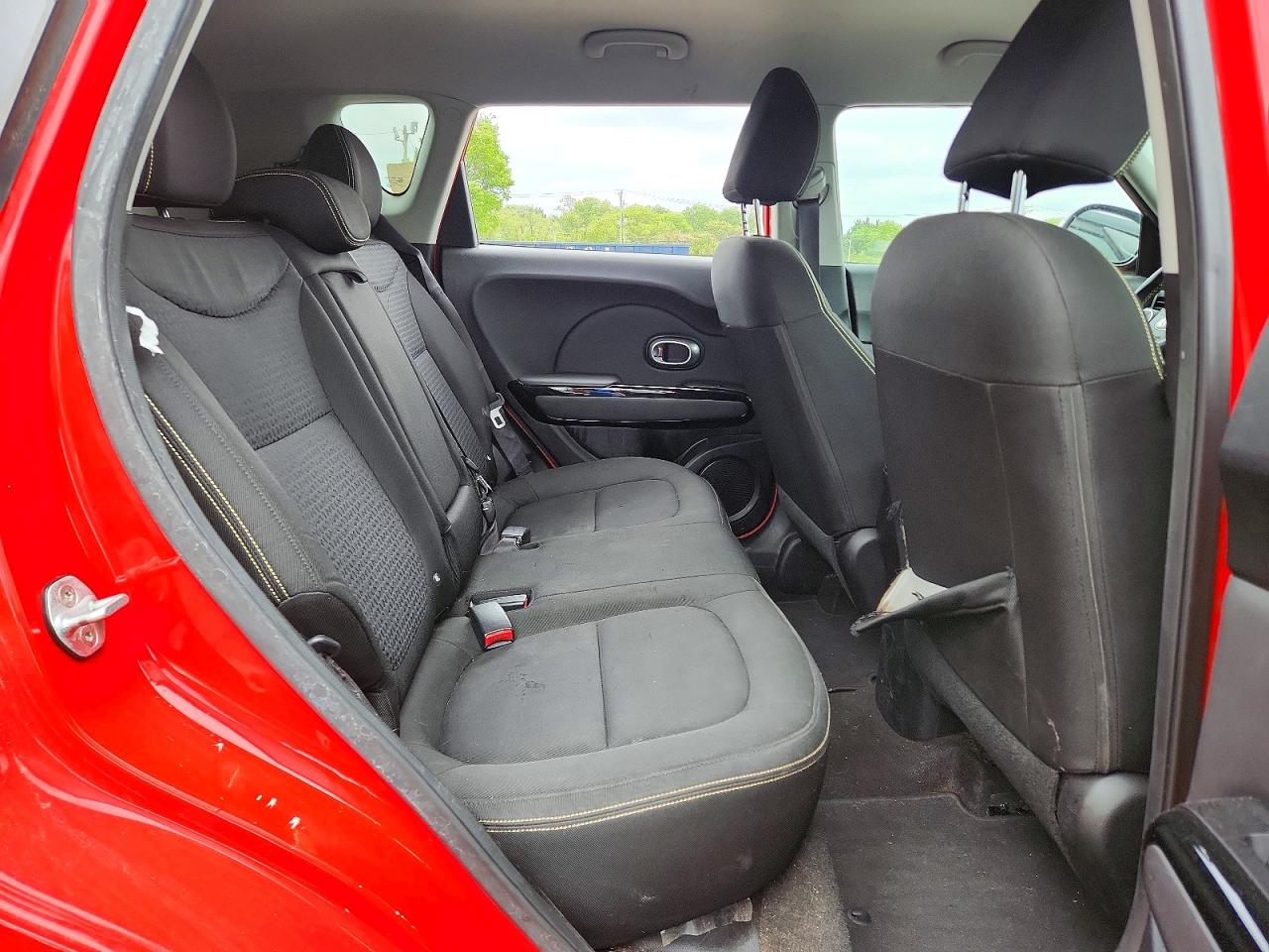 2014 KIA SOUL + photo 19