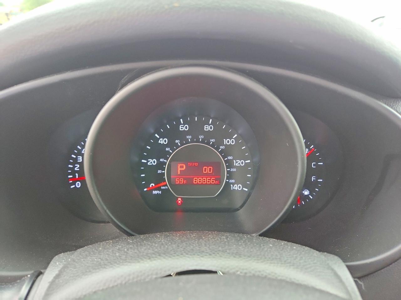 2014 KIA SOUL + photo 17