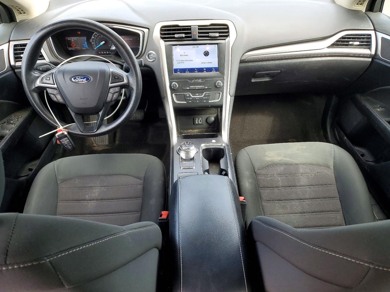 2020 FORD FUSION SE photo 22