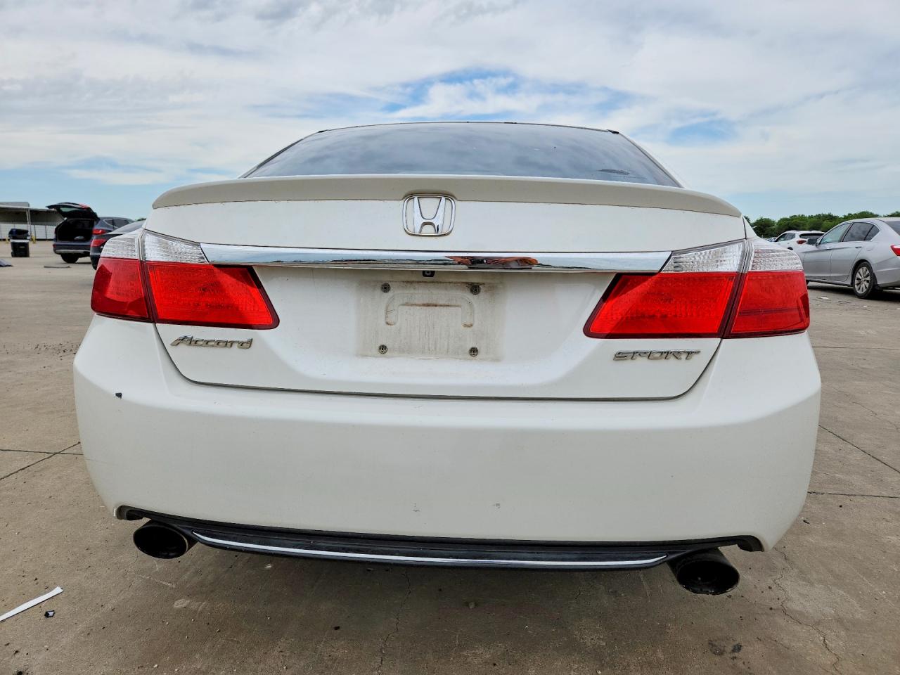 2015 HONDA ACCORD SPORT photo 11