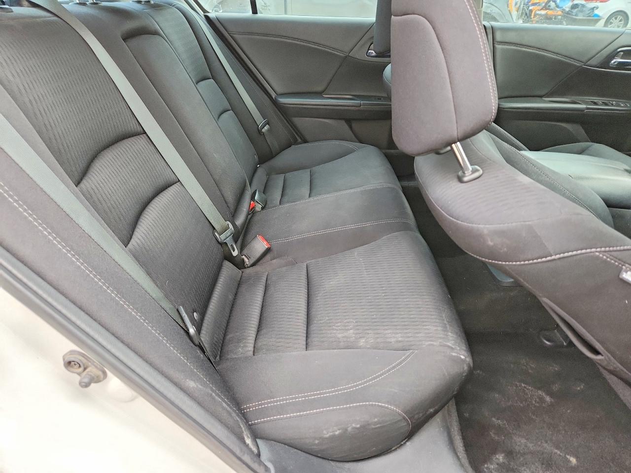 2015 HONDA ACCORD SPORT photo 19