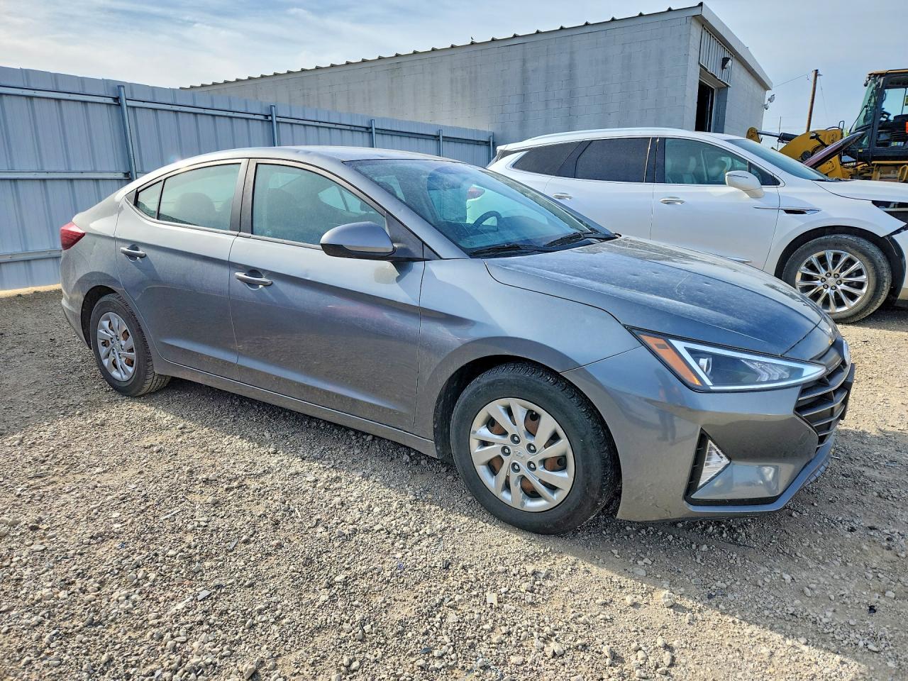 2019 HYUNDAI ELANTRA SE photo 10