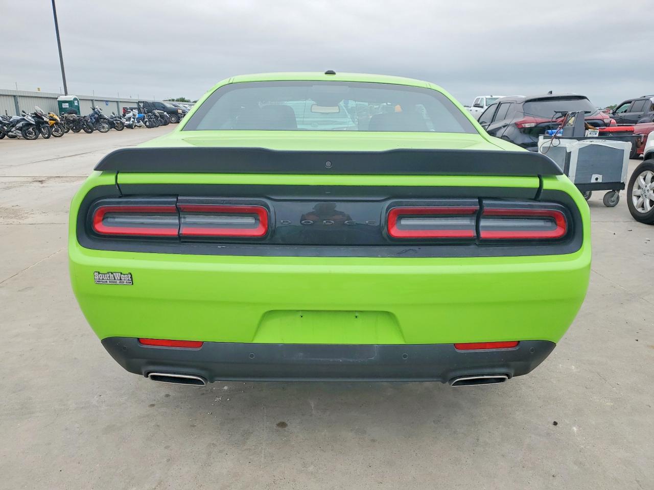 2023 DODGE CHALLENGER GT photo 16