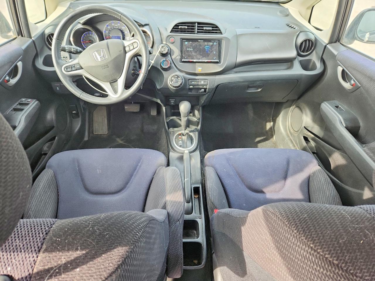 2013 HONDA FIT SPORT photo 22