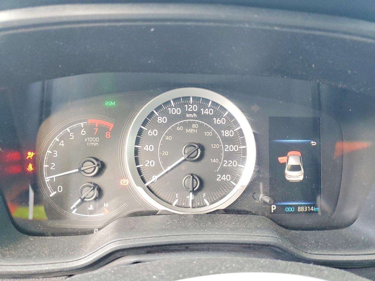 2020 TOYOTA COROLLA LE photo 25