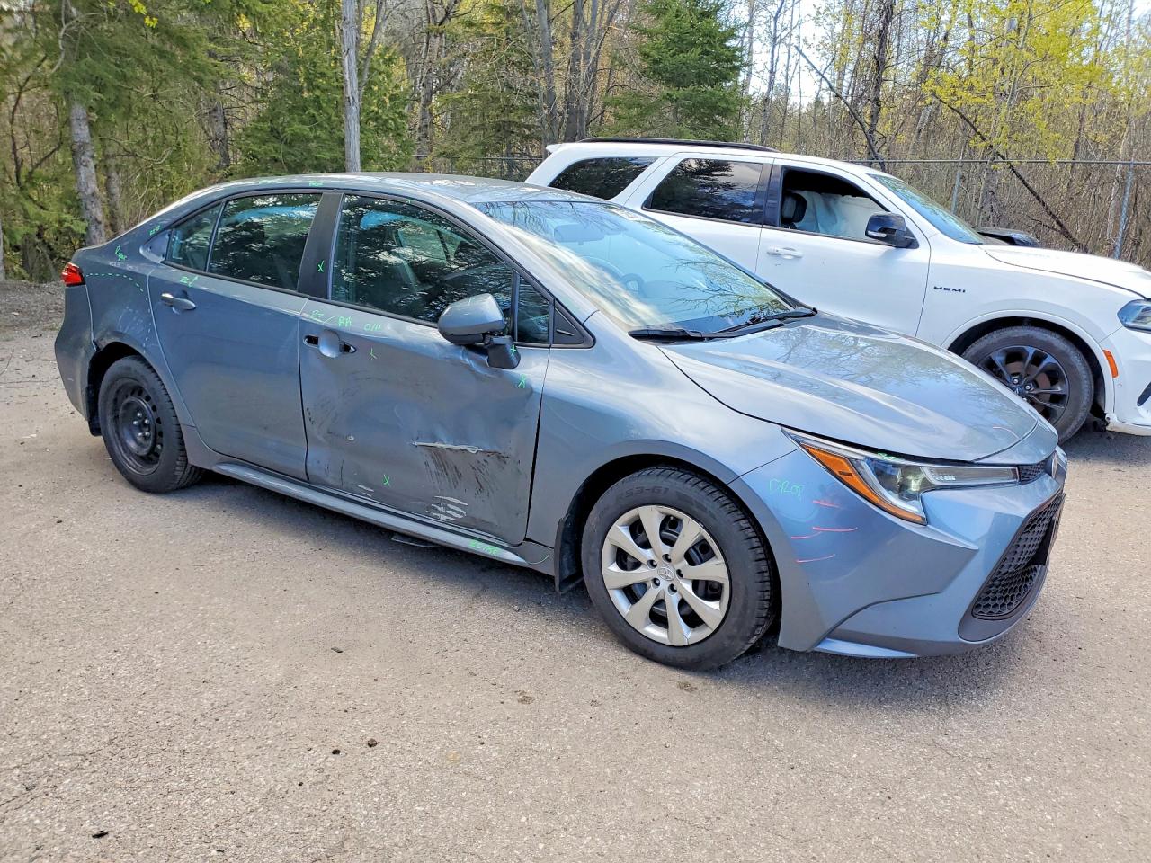 2020 TOYOTA COROLLA LE photo 10