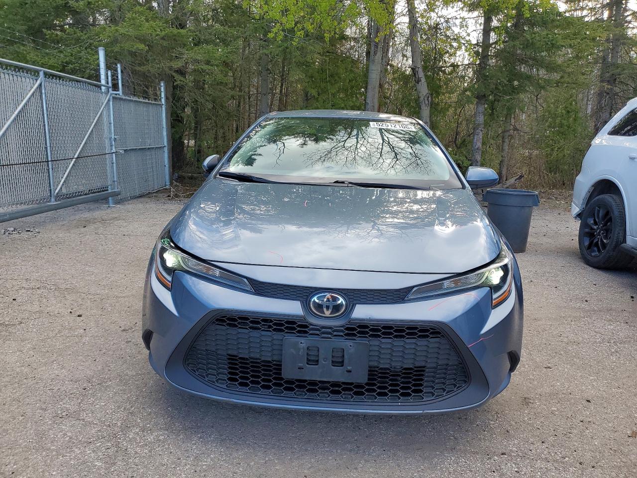 2020 TOYOTA COROLLA LE photo 13