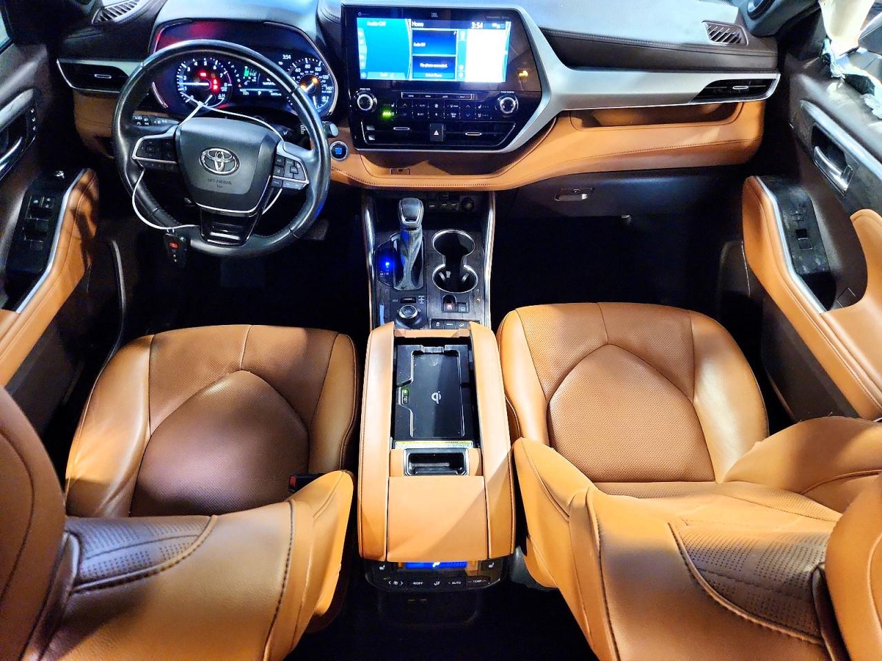 2021 TOYOTA HIGHLANDER PLATINUM photo 22