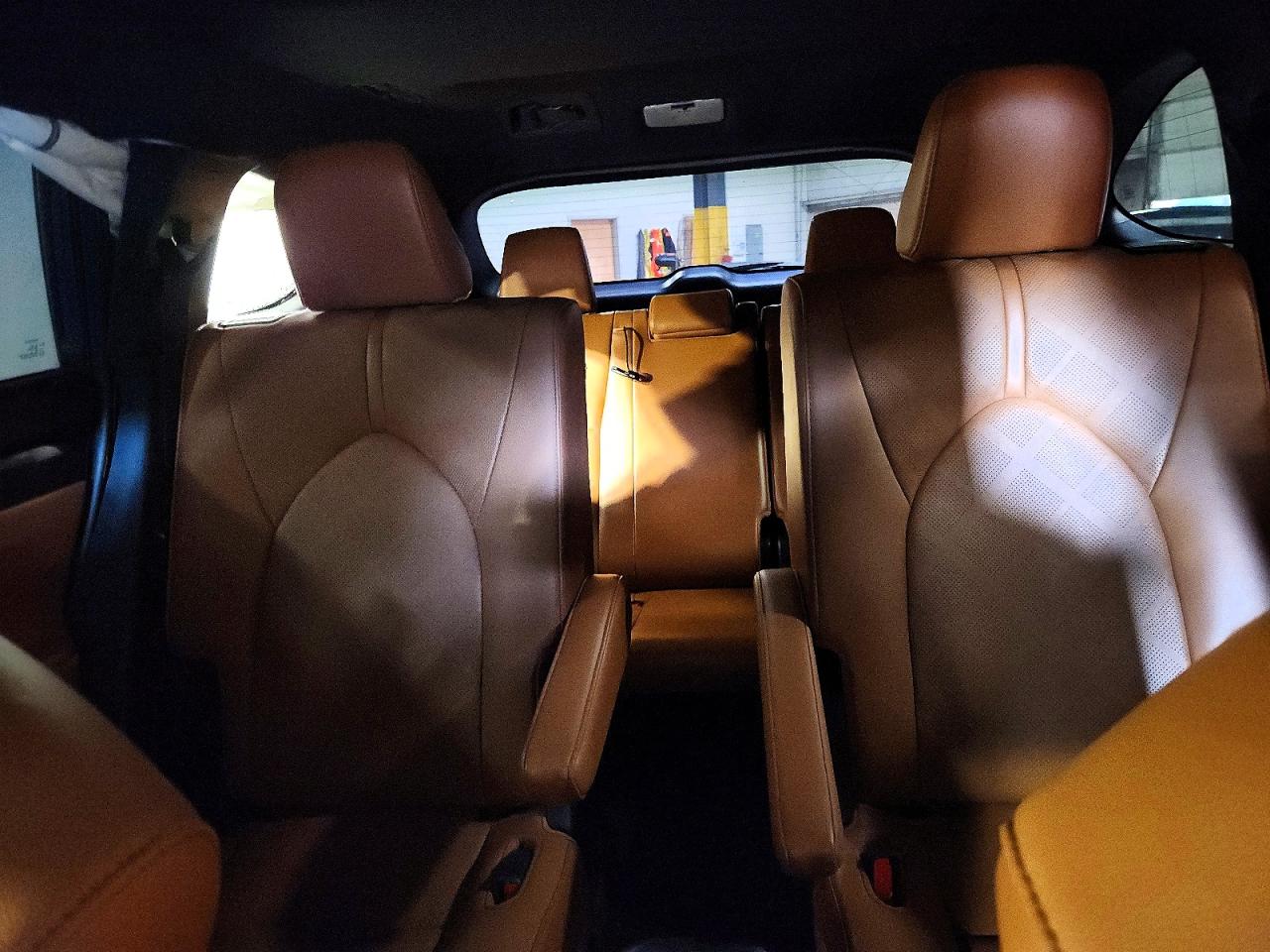 2021 TOYOTA HIGHLANDER PLATINUM photo 28