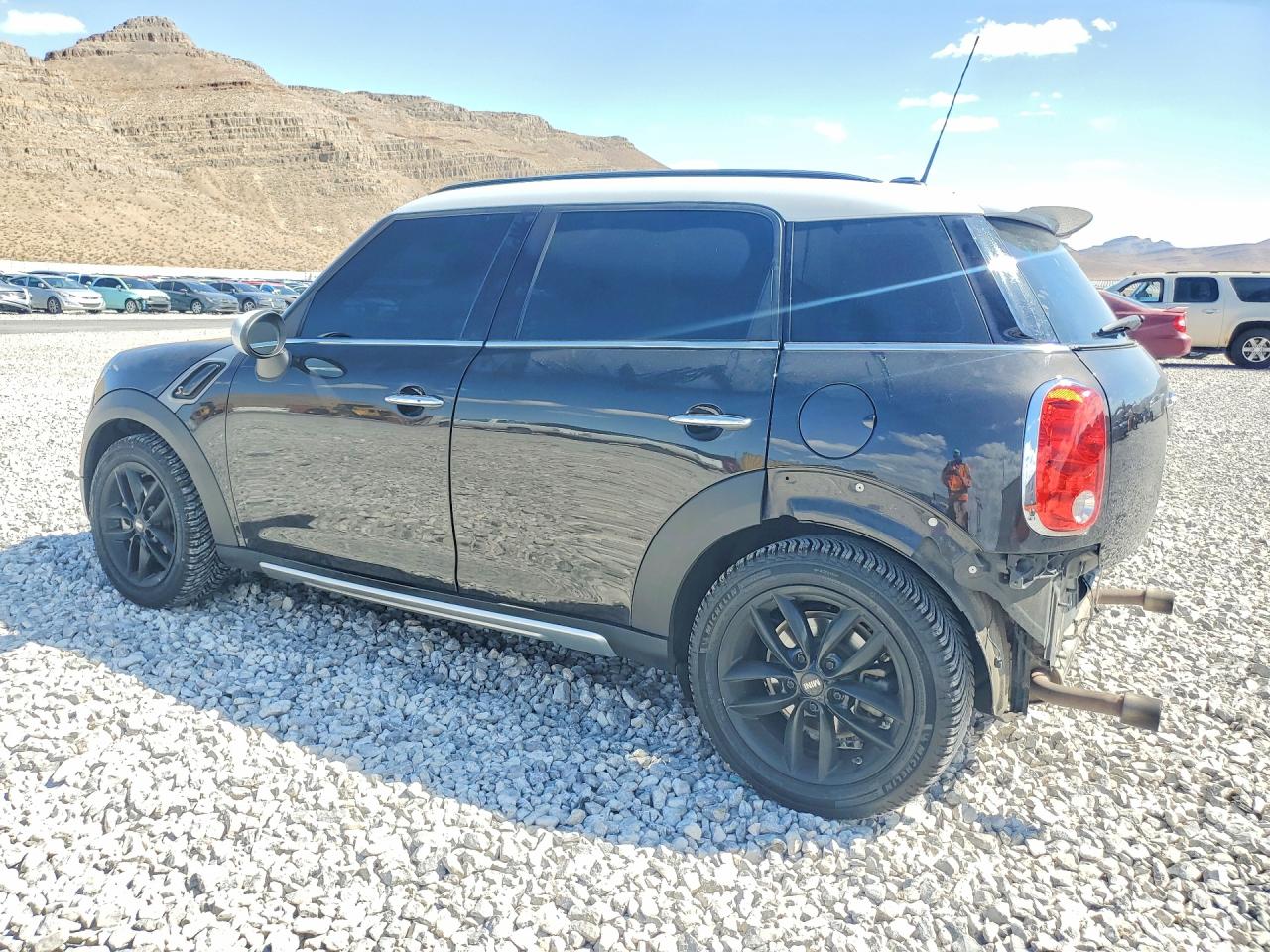 2016 MINI COOPER S COUNTRYMAN photo 2