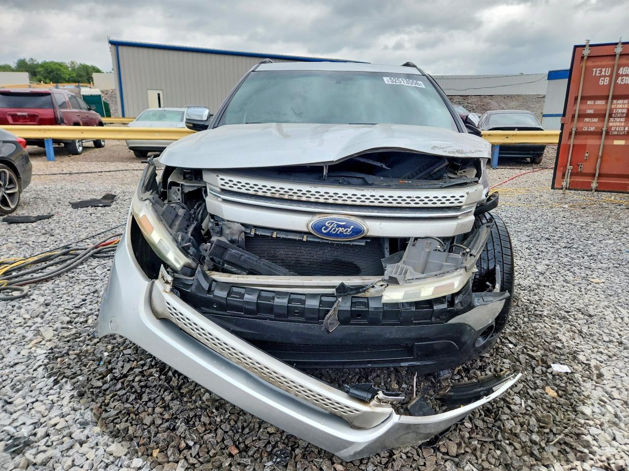 2011 FORD EXPLORER XLT photo 5
