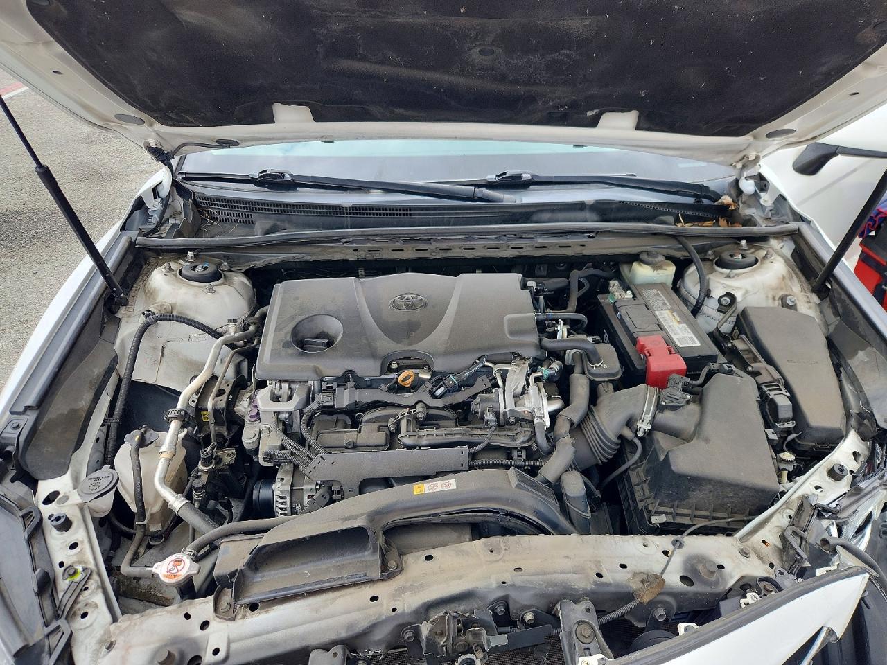 2018 TOYOTA CAMRY SE photo 21