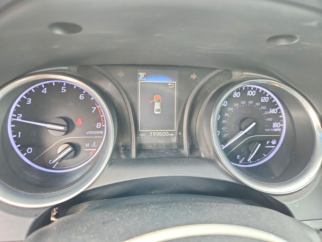 2018 TOYOTA CAMRY SE photo 17