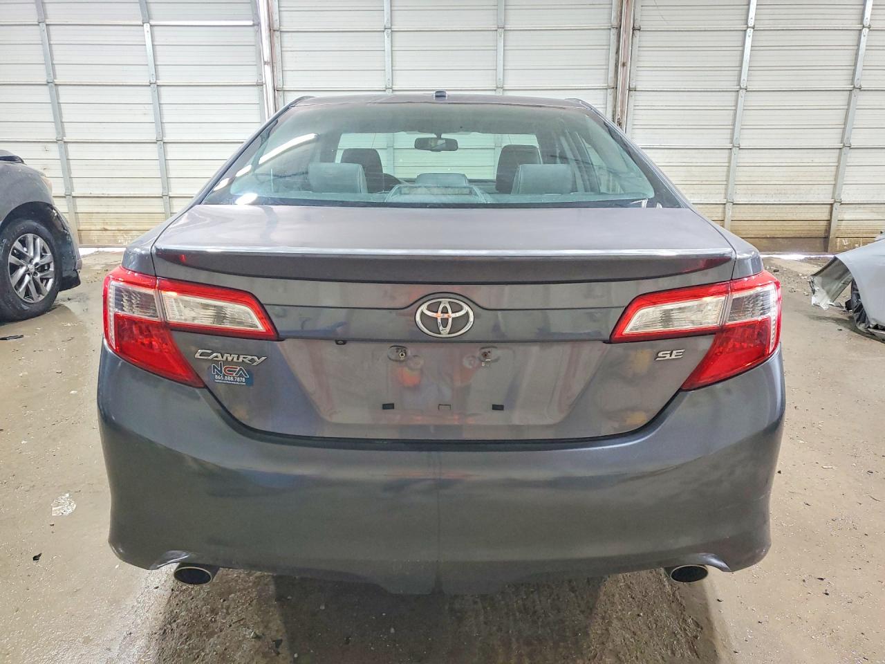2014 TOYOTA CAMRY SE V6 photo 16
