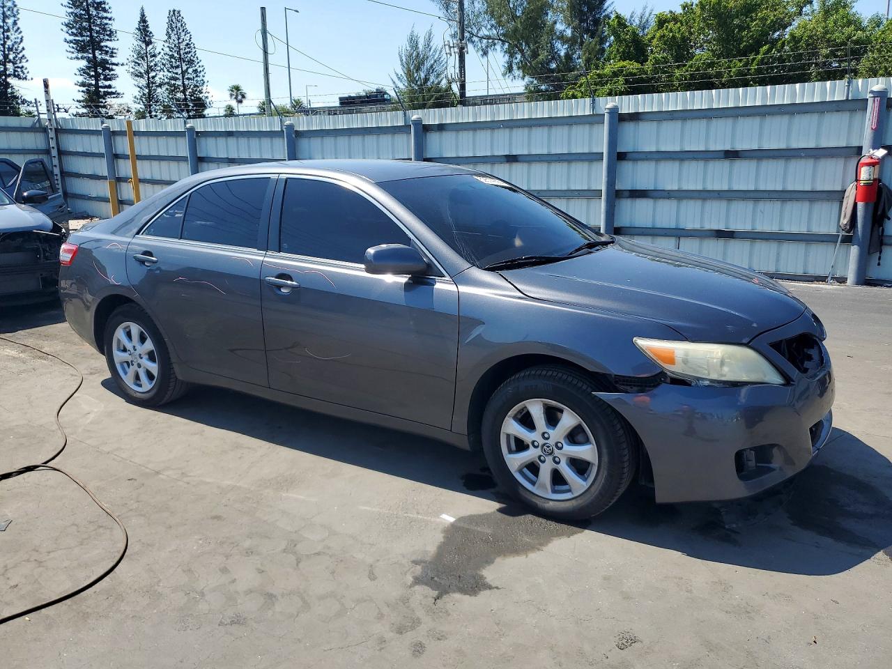 2011 TOYOTA CAMRY LE photo 10
