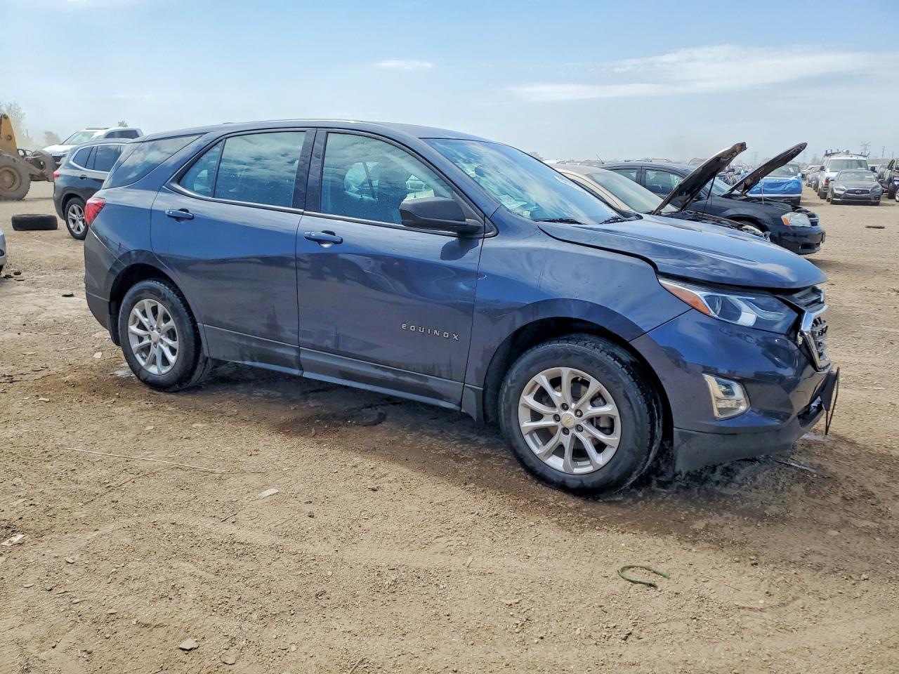 2018 CHEVROLET EQUINOX LS photo 4