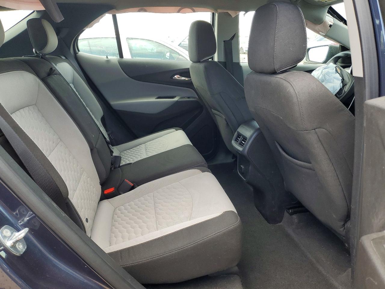 2018 CHEVROLET EQUINOX LS photo 10