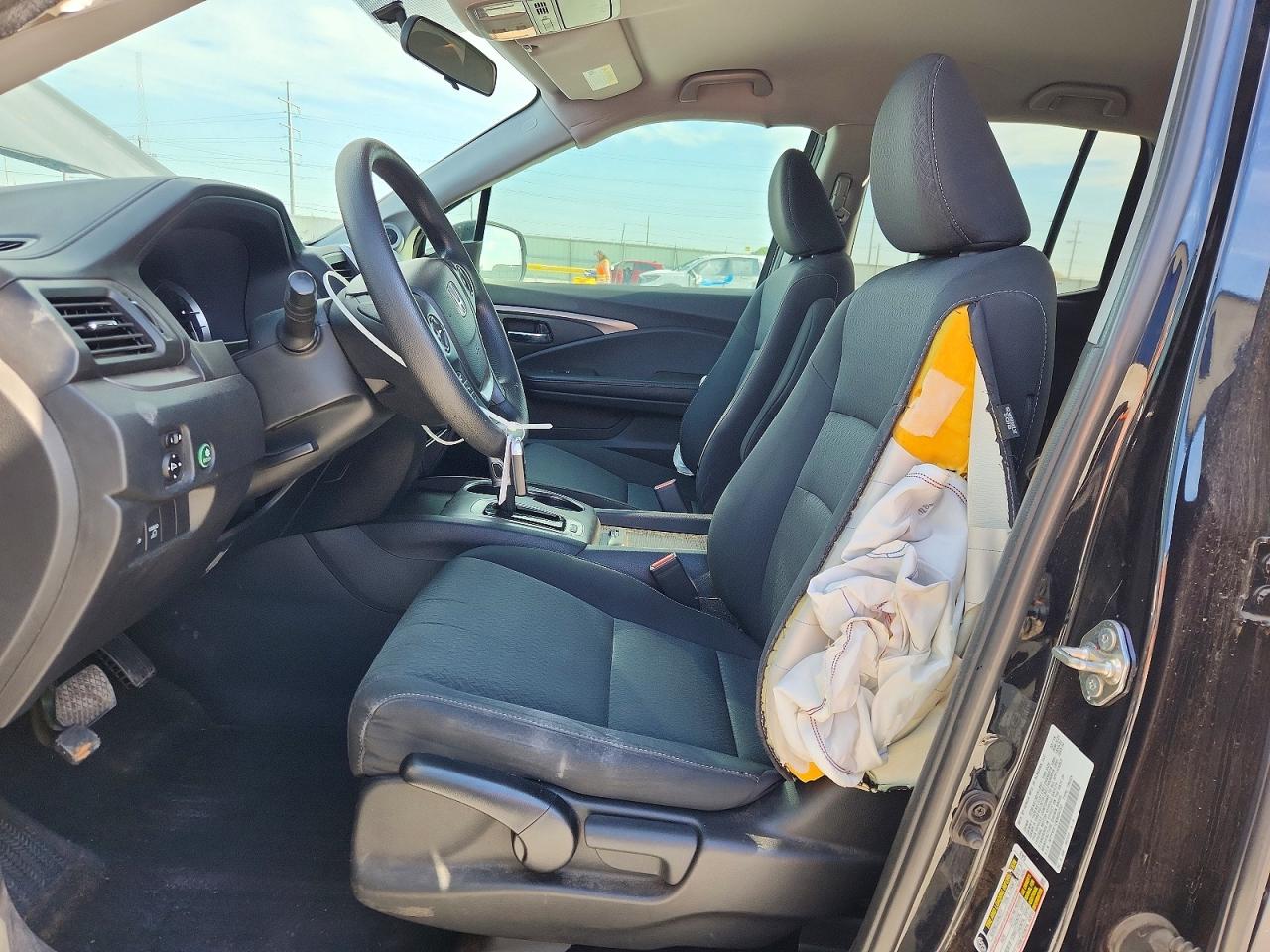 2019 HONDA RIDGELINE SPORT photo 19