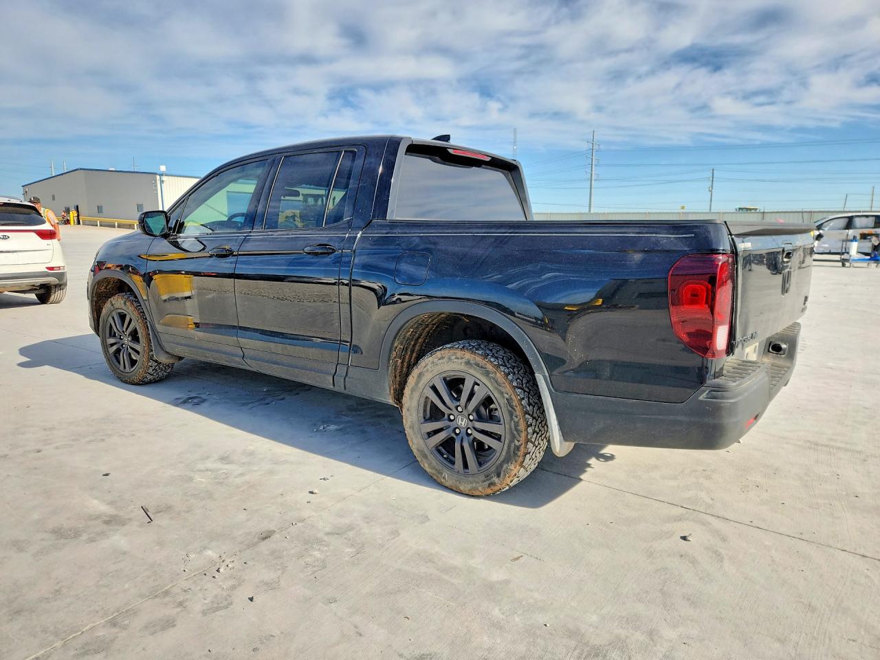 2019 HONDA RIDGELINE SPORT photo 4
