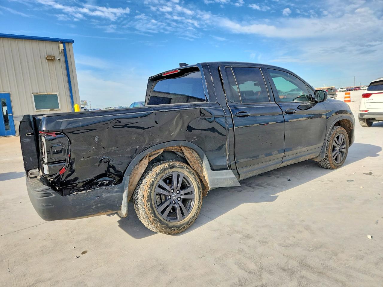 2019 HONDA RIDGELINE SPORT photo 7
