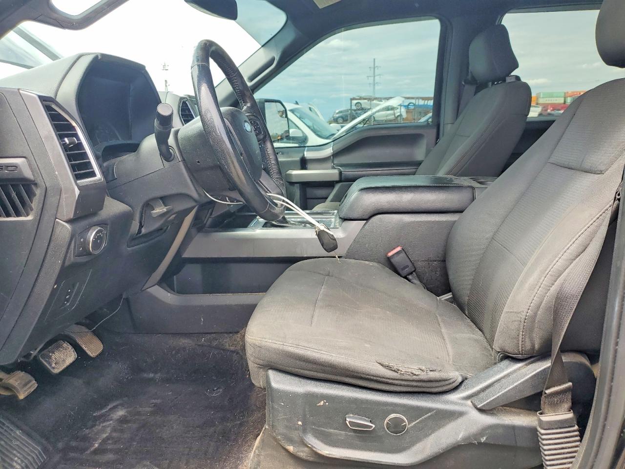 2016 FORD F150 SUPERCREW photo 13