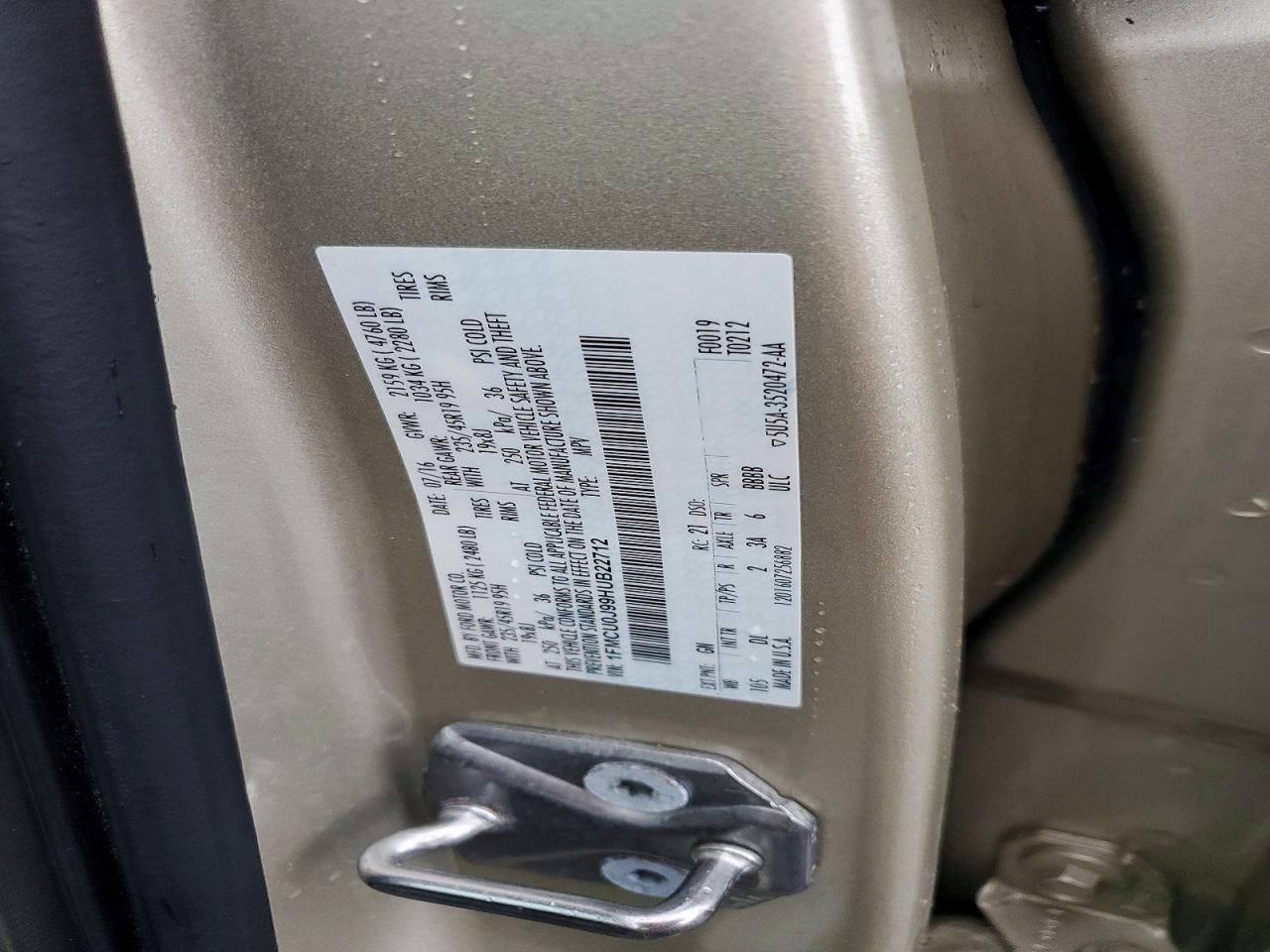 2017 FORD ESCAPE TITANIUM photo 34