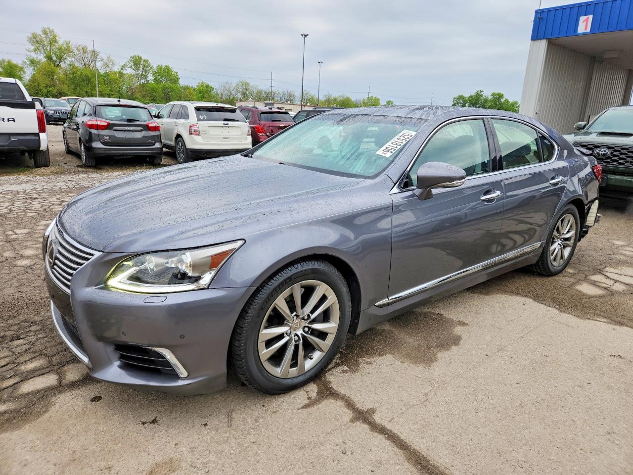 2015 LEXUS LS