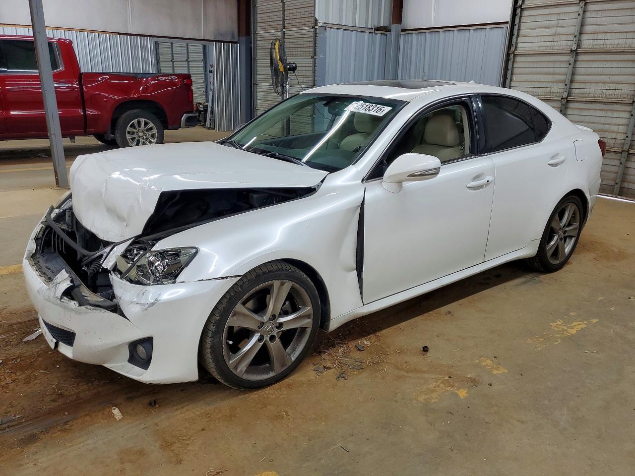 2011 LEXUS IS