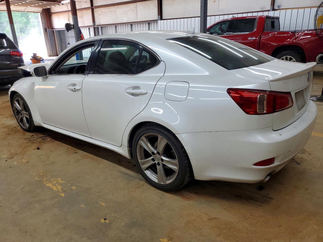 2011 LEXUS IS 250 photo 3