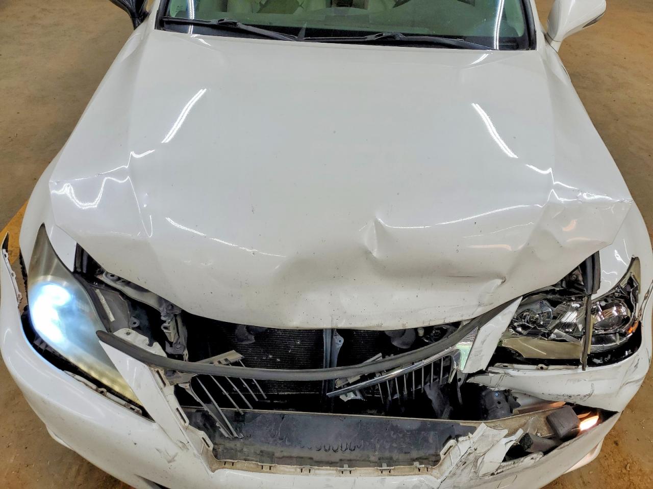 2011 LEXUS IS 250 photo 21