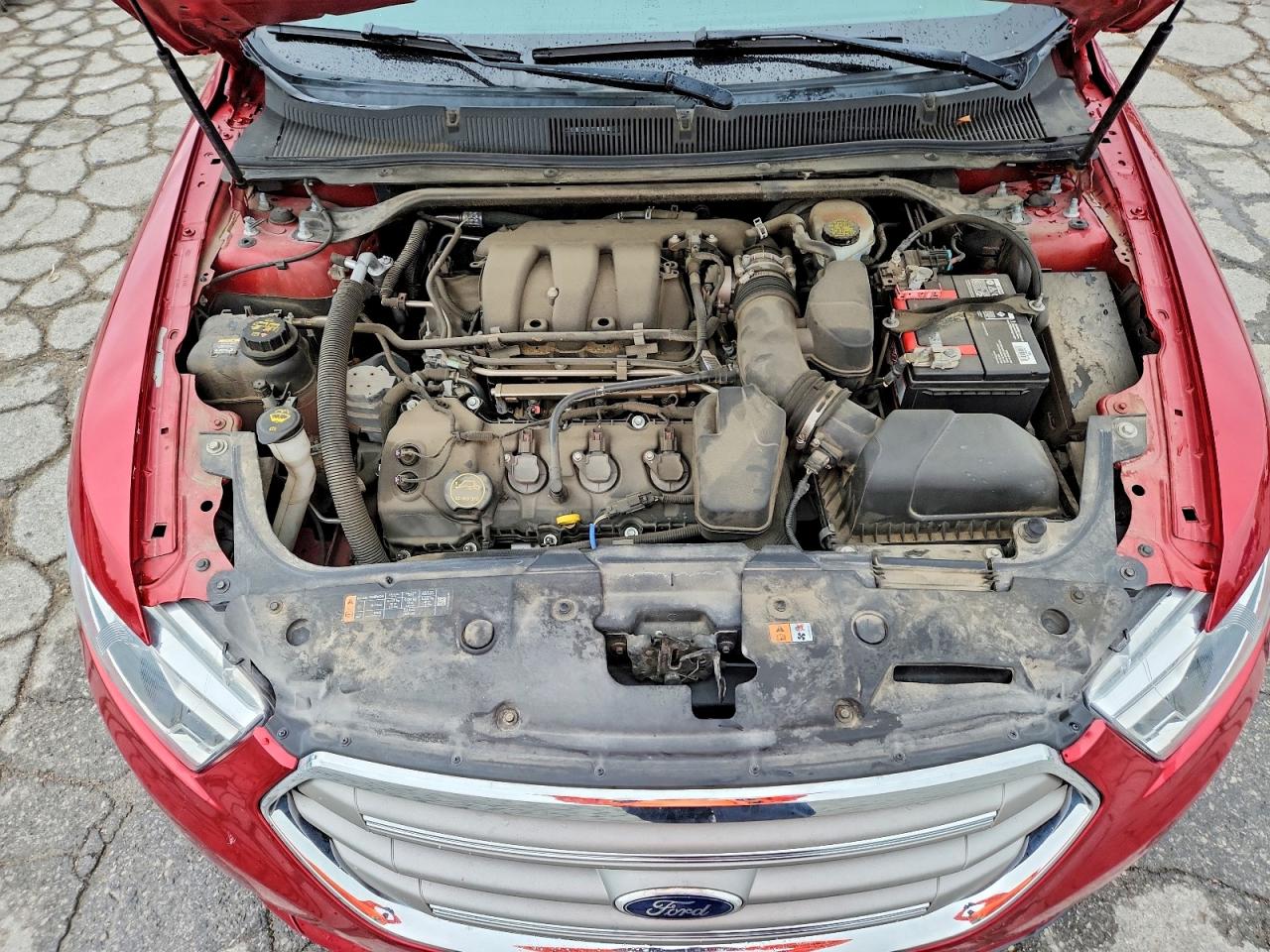 2015 FORD TAURUS SEL photo 11