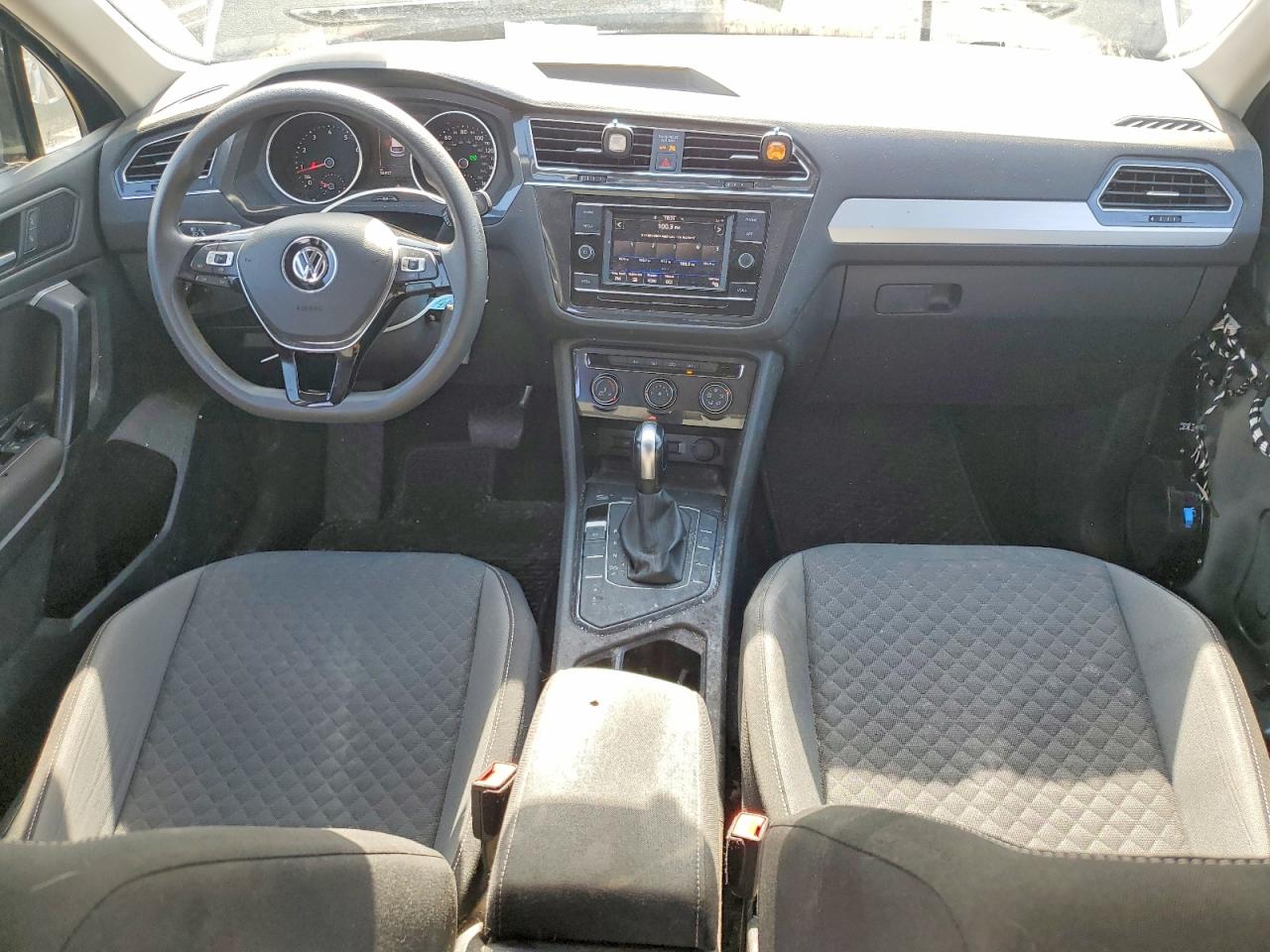 2021 VOLKSWAGEN TIGUAN S photo 22